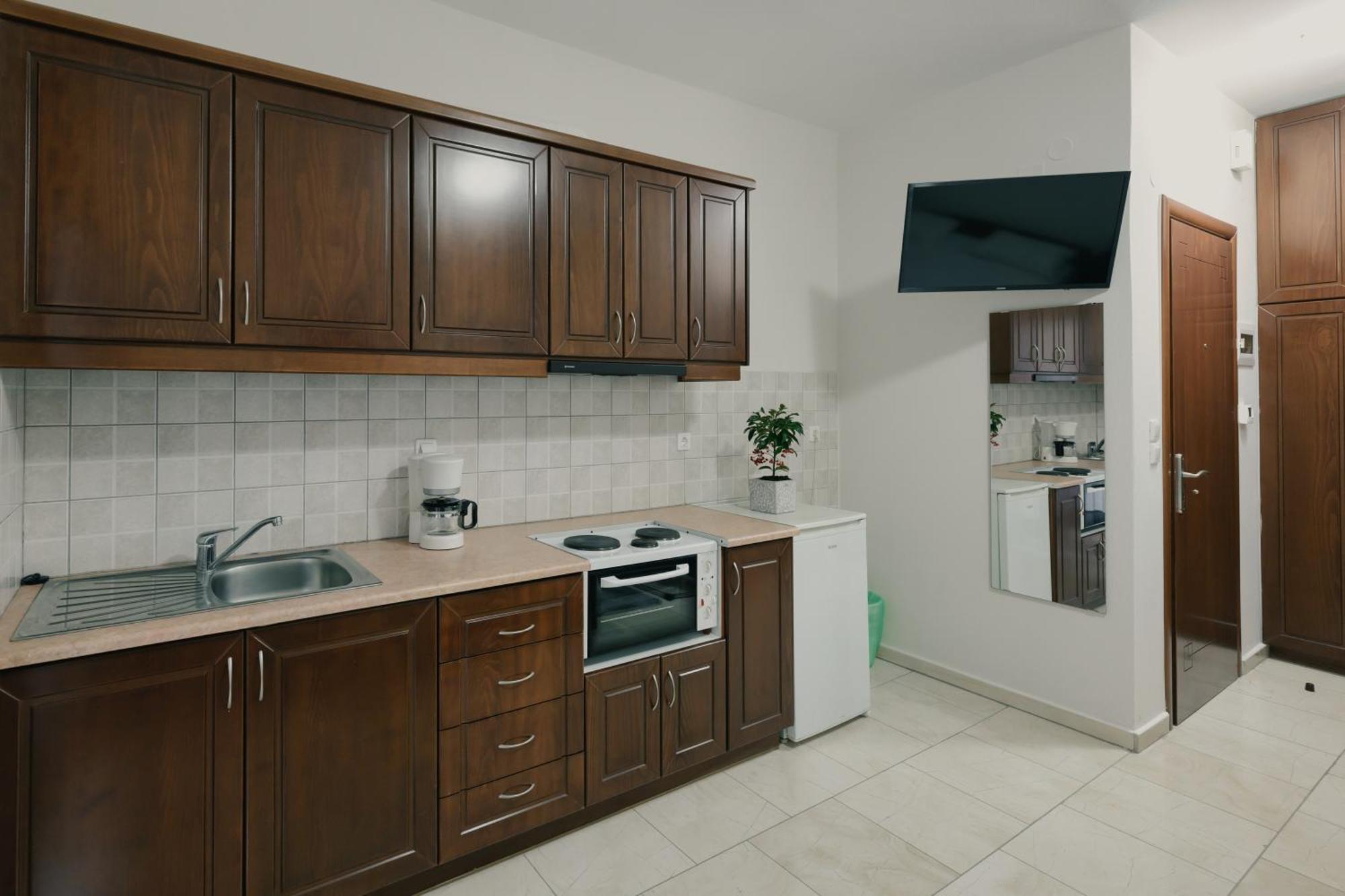 O Fotis Studios & Apartments Giannina Esterno foto