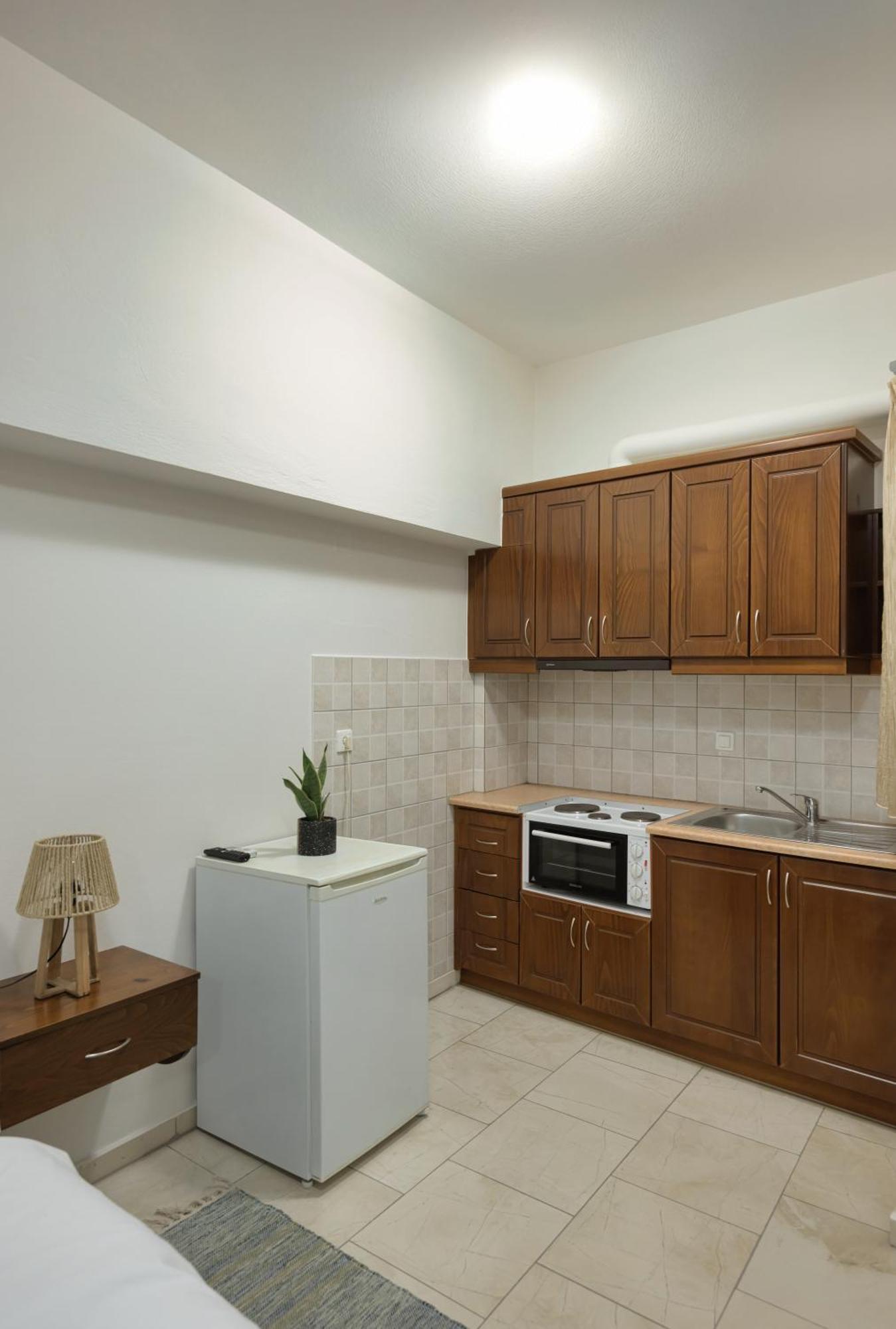 O Fotis Studios & Apartments Giannina Esterno foto